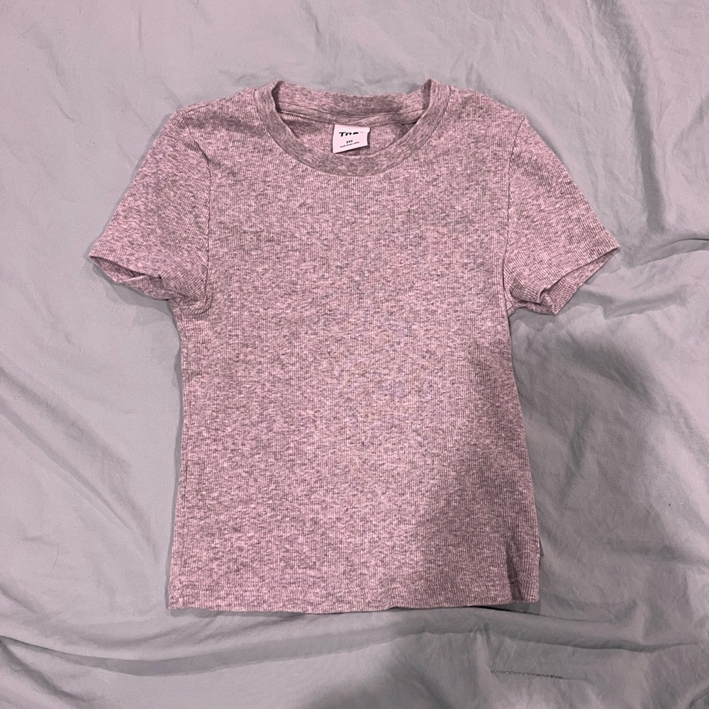 TNA Heather Gray Women’s Short Sleeve Tee